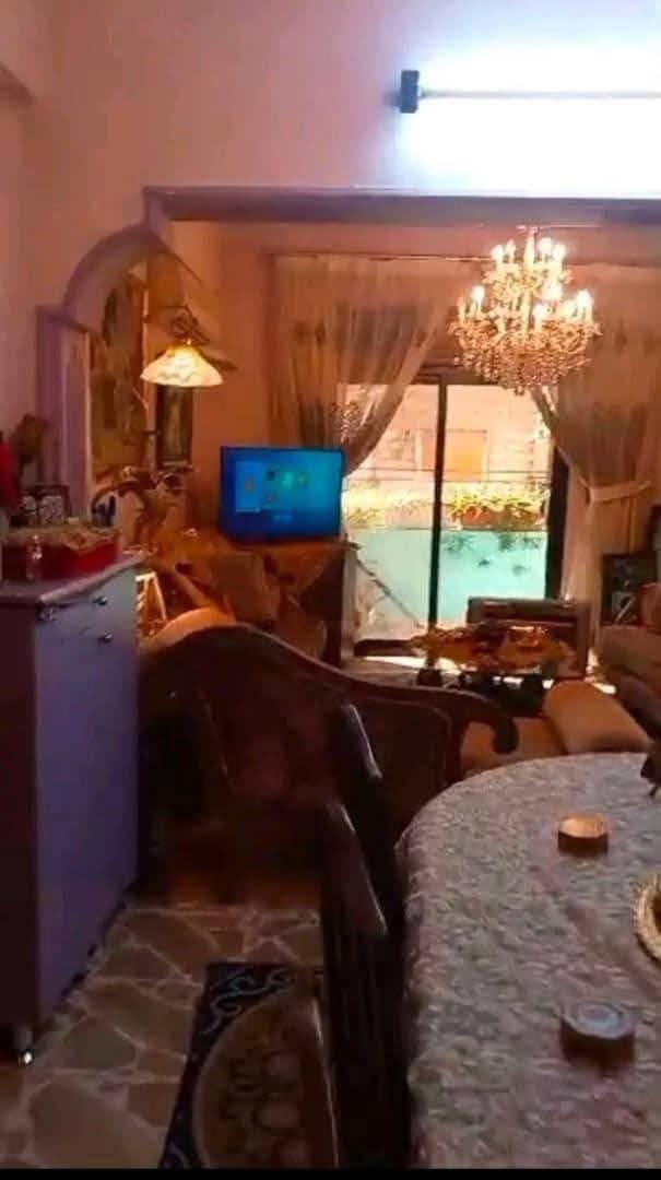 للبيع شقة مع الفرش بركن الدين شارع أسد الدين